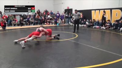 JV-16 lbs Round 1 - Wyatt Swehla, NH/TV vs Gabe Creek, South Winneshiek