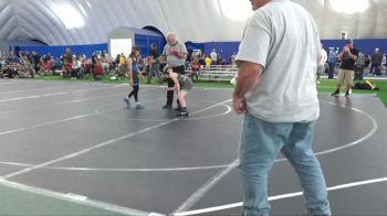 76 lbs Round 2 - Robert Tippie, DISABTO WRESTLING CLUB vs Tanner Cochrane, Rogue Wrestling Club