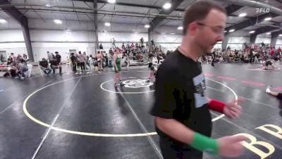 135-139 lbs Round 5 - Kade Farnsworth, Moorcroft vs Nathan Mathews, Cheyenne East