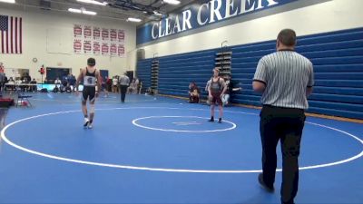 JV-9 lbs Round 1 - Danny Dye, Mount Vernon vs Carver Cecak, South Tama County