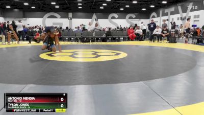 119 lbs Semis & 1st Wrestleback (8 Team) - Tyson Jones, California Black vs Antonio Mendia, Team 922