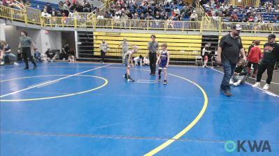 61 lbs Consi Of 8 #2 - Loxus Farley, Chickasha Youth Wrestling vs Michael Petro, Cowboy Wrestling Club