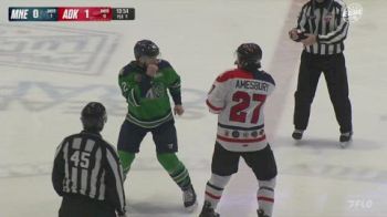 FIGHT: Diamond Hands Daniel Amesbury Squares Up With Colin Felix