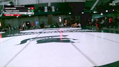 133 lbs Champ. Round 1 - Logan Klinge, GVSU vs Massey Odiotti, Northwestern