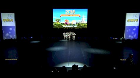 Dance Mania [2018 All Star Youth Pom - Small] UDA National Dance Team Championship