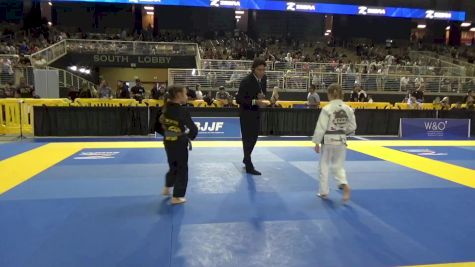 Maddox Lillee Parker vs Lucia Alejandra Alemany 2025 Pan Kids Jiu-Jitsu IBJJF Championship