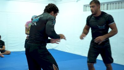 Andre Galvao & Kaynan Duarte Throw Down in the Training Room