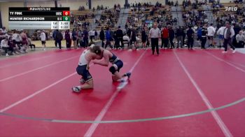 149 lbs Champ. Round 1 - Hunter Richardson, Iowa Central Community College vs Ty Fink, UW-Eau Claire