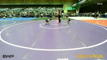 46 lbs Consi Of 8 #2 - Uila Peters, LV Bear Wrestling Club vs Grayson Villarreal, Salem Elite Mat Club