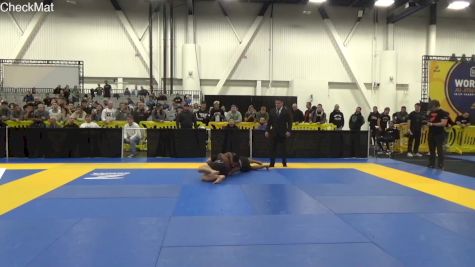 Dorian Michael Olivarez vs Sean Matthew Garcia Cantu 2024 World IBJJF Jiu-Jitsu No-Gi Championship