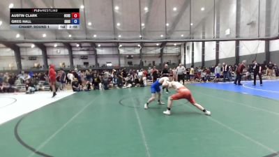 Junior FS - 150 lbs Champ. Round 1 - Austin Clark, Oregon City High School Wrestling vs Greg Hall, St. Helens High School Wrestling
