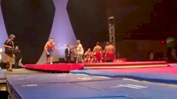 Horton vs Haagensen: Double-pike front