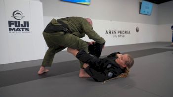 Elisabeth Clay Spars At Ares To Prepare For Worlds