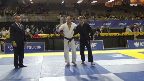 Maurício Faleta Fernandes vs Silvio Duran De Barros Saraiva 2026 Pan Jiu Jitsu IBJJF Championship