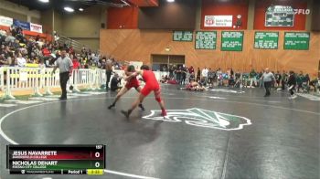 157 lbs Champ. Round 1 - Jesus Navarrete, Bakersfield College vs Nicholas Dehart, Fresno City College