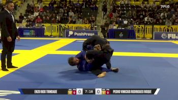 Pedro Vinicius Rodrigues Roque vs Enzo Rios Trindade 2025 World Jiu-Jitsu IBJJF Championship