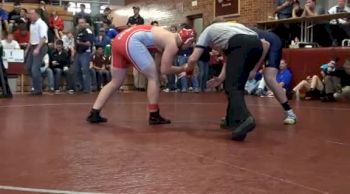 220 lbs semi-finals Derrick Bender vs. James Voltz