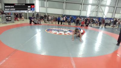 120 lbs Cons. Round 2 - Devon Dye, Inland Northwest Wrestling Training Center vs Isaac Lopez, Washington