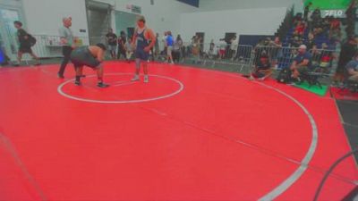 285 lbs Quarterfinal - Aiden Villasenor, Reign Wrestling Club vs Xavier Munoz Soto, La Quinta High School