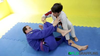 Jiu-Jitsu For Small Guys: Passing The Guard