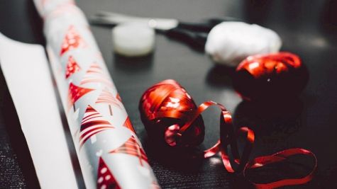 Best Gifts to Give a Softball Coach