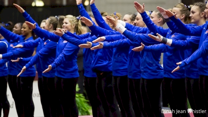 The Florida Gator chomp during introductions