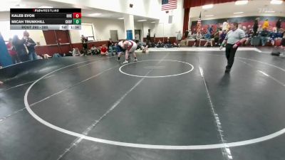285 lbs Champ. Round 2 - Kaleb Evon, Riverton vs Micah Trunkhill, Cody