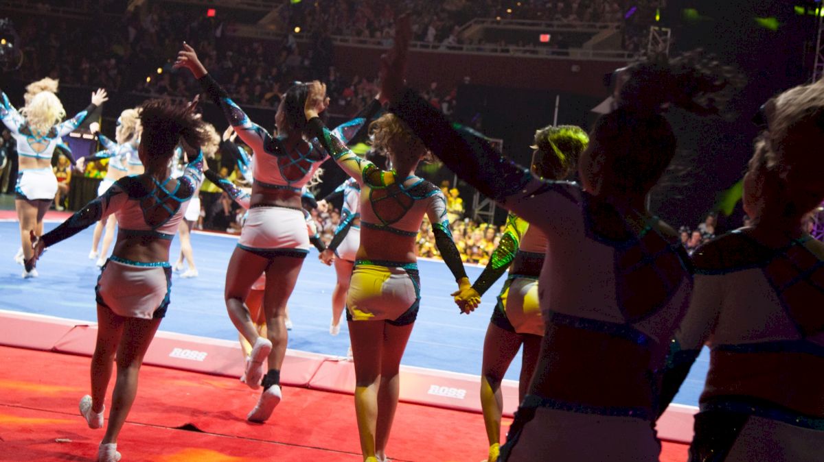 Cheer Extreme Performs Without Music . . . and WINS