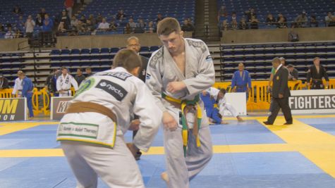 Clip of the Week: John Comb's Vicious Guillotine At Pans 2016