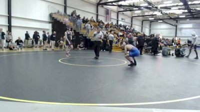 125 lbs Cons. Round 3 - Aydan Sturtevant, Muskegon Community College vs Diego McCormick, Fontbonne Univsersity