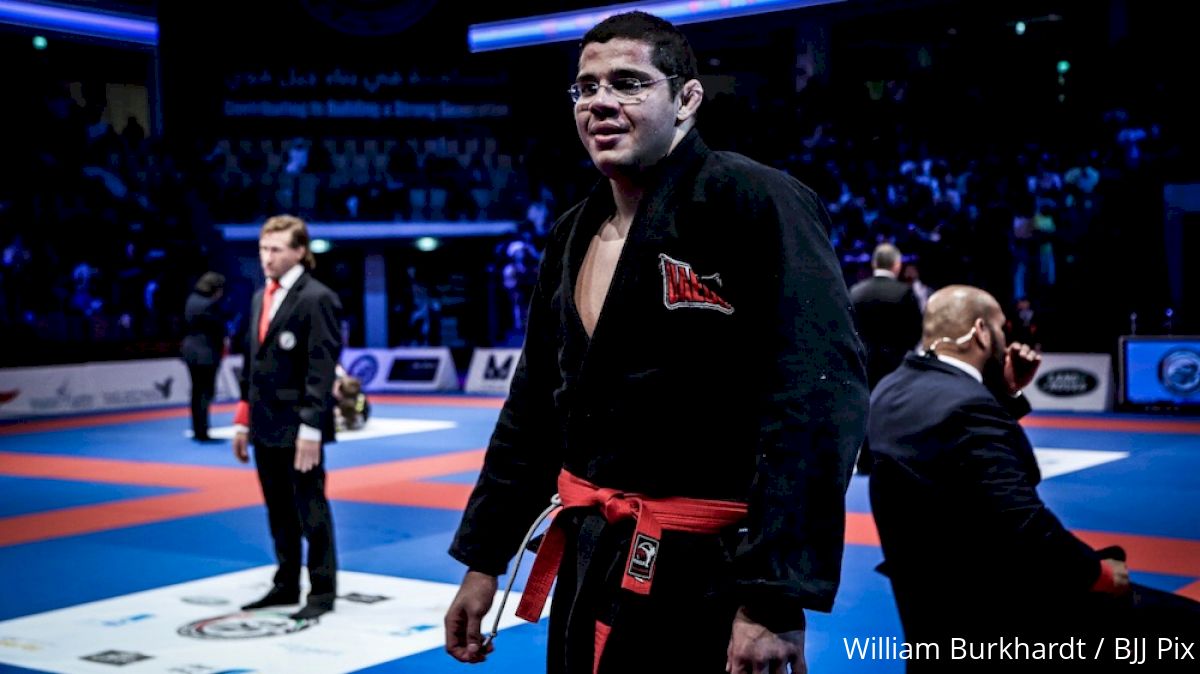 Who is the Abu Dhabi World Pro Competitor Jose Junior?