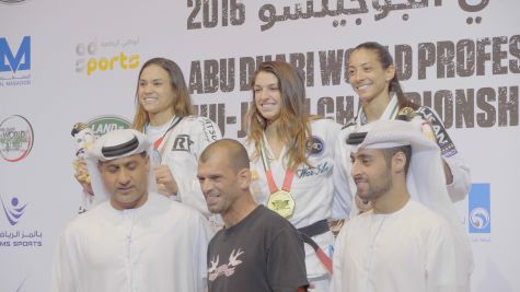 Dern Continues Dominance, Wins 55kg Gold At World Pro