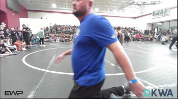 58 lbs Quarterfinal - Kaden Heath, Blackwell Wrestling Club vs Daniel Kelly, Hennessey Takedown Club