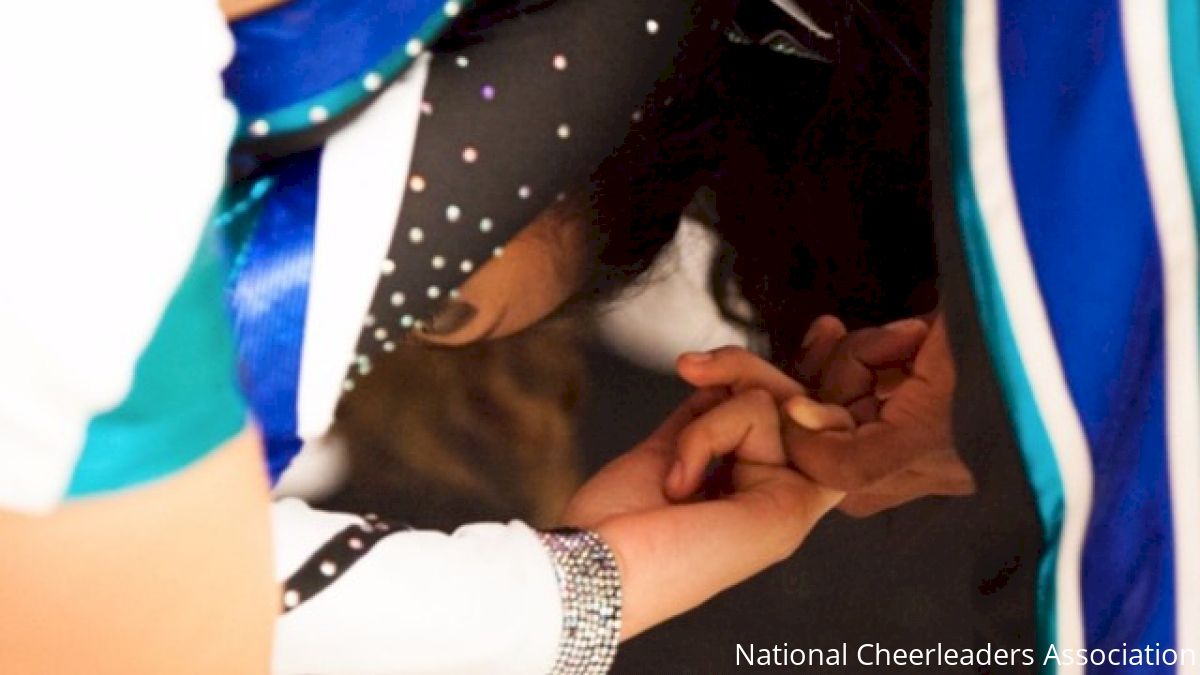 9 Things Only Cheer Friends Understand