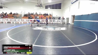 132 lbs Cons. Round 6 - Jonathan Gonzales, Sanger vs Anthony Leal, San Marcos (Santa Barbara)