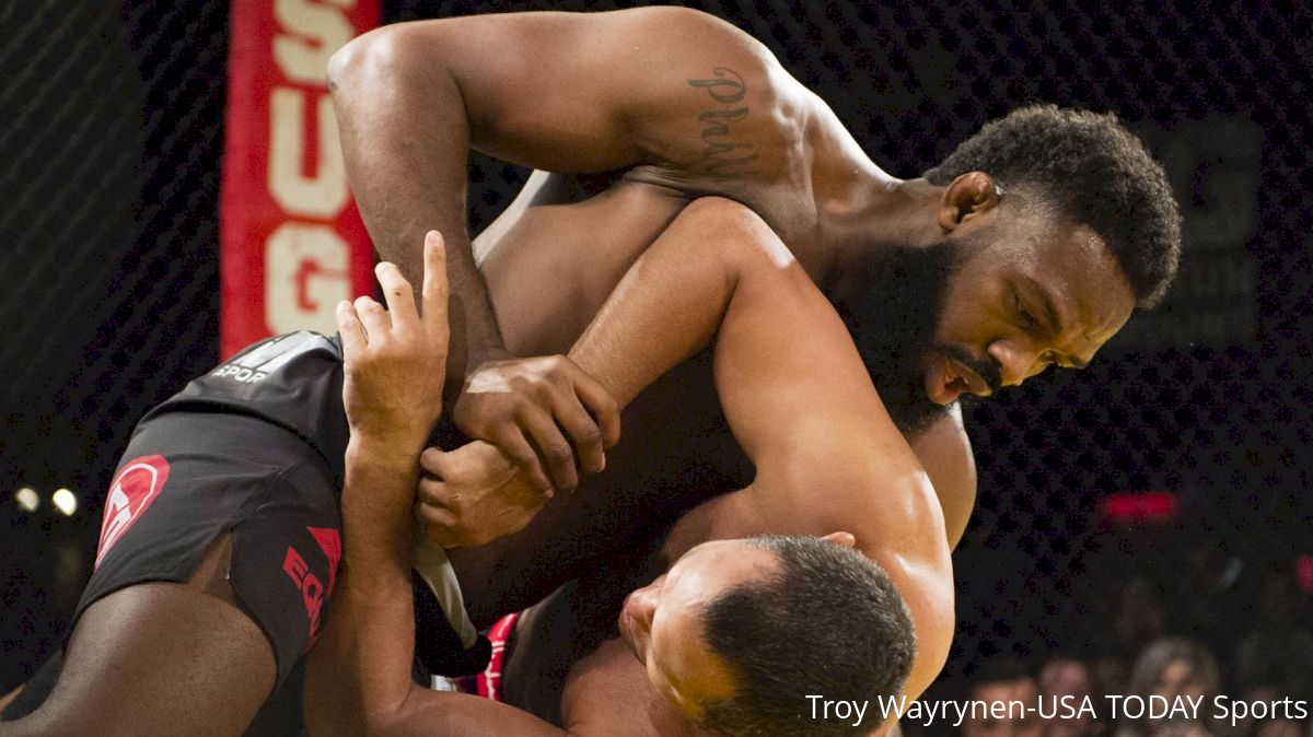 Jon Jones Submits Dan Henderson at Submission Underground 2 (SUG 2)