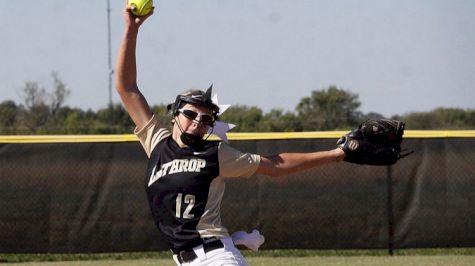 Rising Star: 2019 Pitcher Brooke Huitt in Command