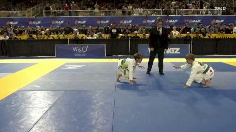Ezekiel Alan Cox vs Cameron Jacob Wong 2026 Pan Kids Jiu-Jitsu IBJJF Championship