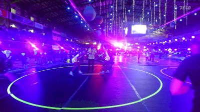 123 lbs Round Of 32 - Madison Arnold, Unattached vs Shaylee Silver, Independent