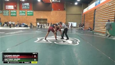 157 lbs 5th Place Match - Luciano Esoldo, Victor Valley College vs Matthias Valdez, Victor Valley College