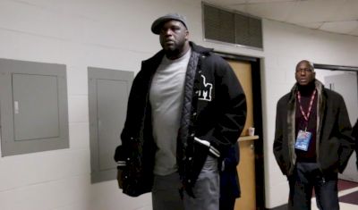 Shaq Makes Surprise Appearance To Watch Son