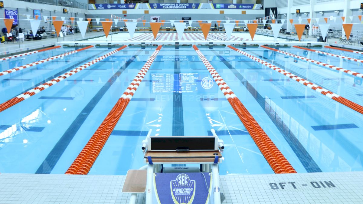 SEC Finals Day 2: Aggie Ladies Lead, Gator Men Continue To Dominate Relays