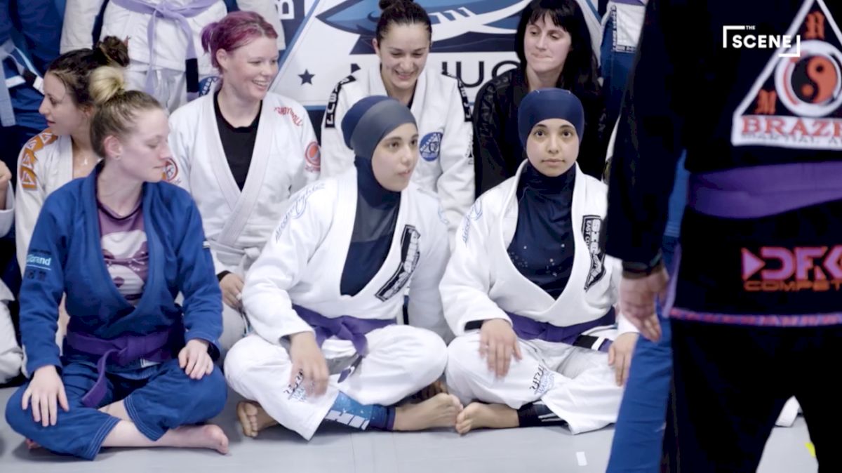 Hijab-Wearing Muslim Sisters Prove Jiu-Jitsu Is For Everybody