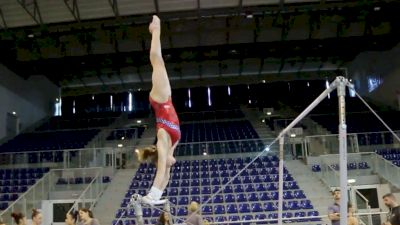 Abby Paulson Shows Solid Bar Set - Training Day 1, 2017 Jesolo Trophy
