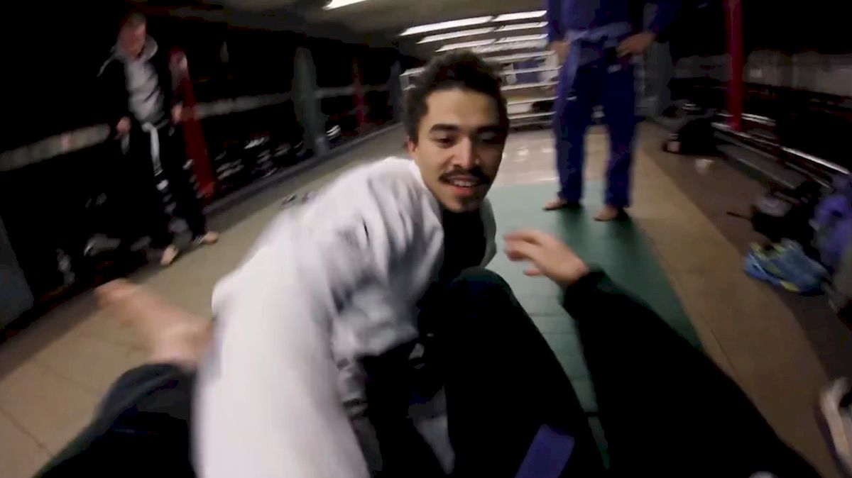 Some Maniacs Just Created A Jiu-Jitsu Fight Club In An NYC Subway Station