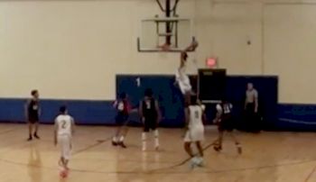 Flo40 Forward Jeremiah Robinson-Earl Catches Huge Alley-Oop On Opening Play At Jayhawk Invitational