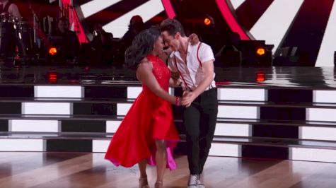 DWTS Quarterfinals: Judges Look For More 'Raw' Expression From Simone Biles