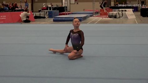 Janelle Nagle - Floor, Titans