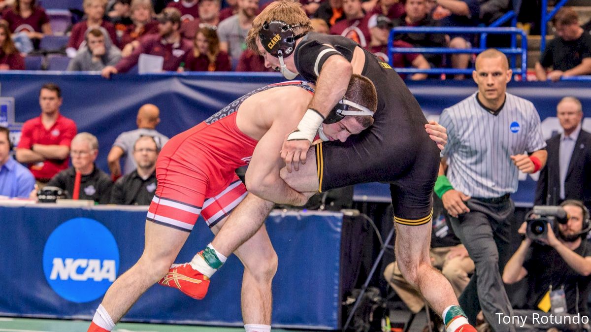 5 Best High Crotches In The NCAA