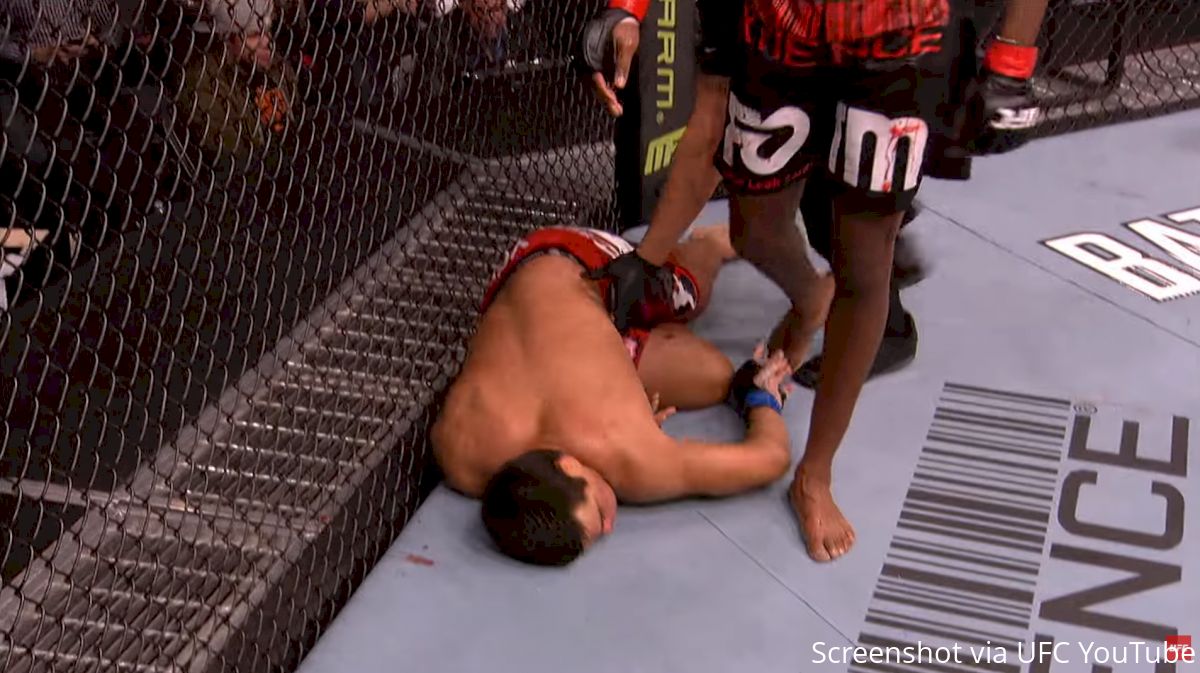 Watch: Jon Jones Brutally Chokes Out Lyoto Machida At UFC 140